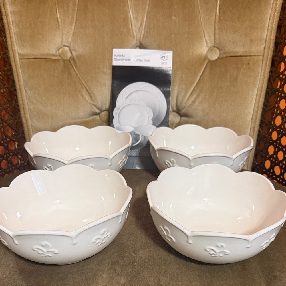Princess House Brand New Bowls Set of 4